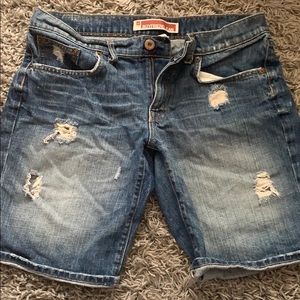 Gap Boyfriend Distressed Jean Shorts size 8